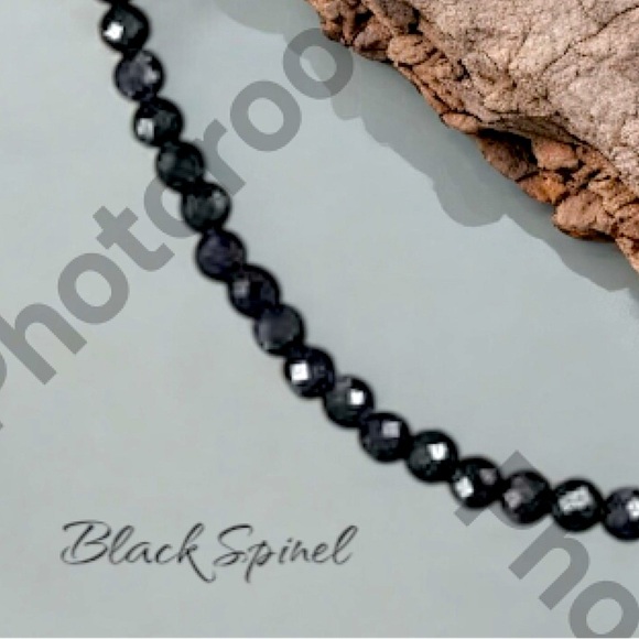 Black Spinel Faceted Round Knotted Necklace Black. Approx 30"With Pendant - Picture 9 of 9